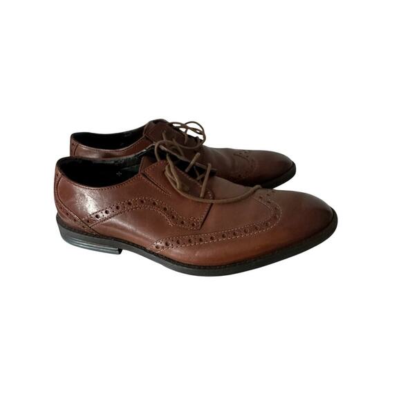 Mens's Clark Wingtip Lace Up Shoes sz 8 - Picture 1 of 6